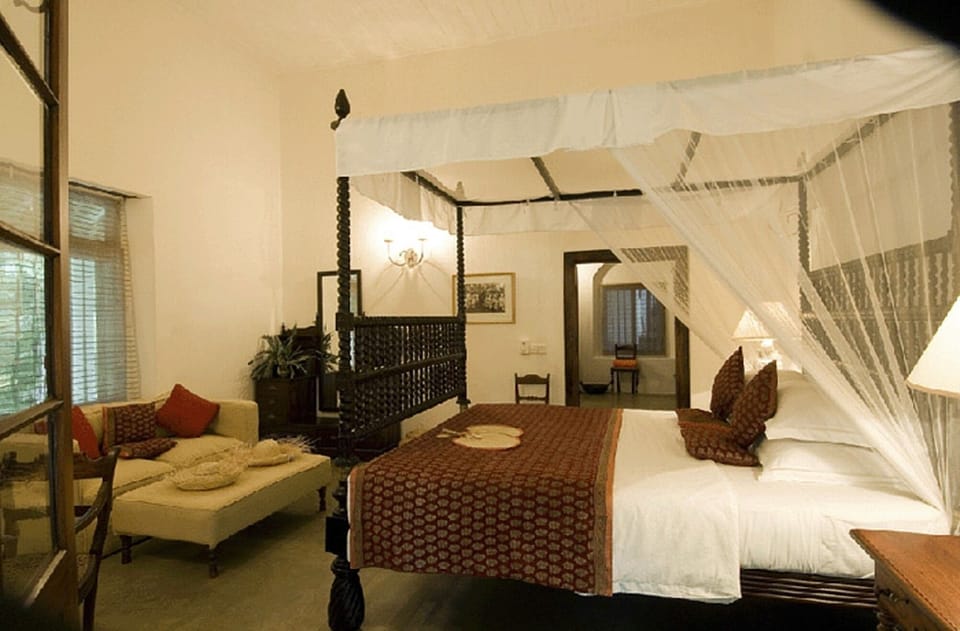 Suite Room with four polster bed 