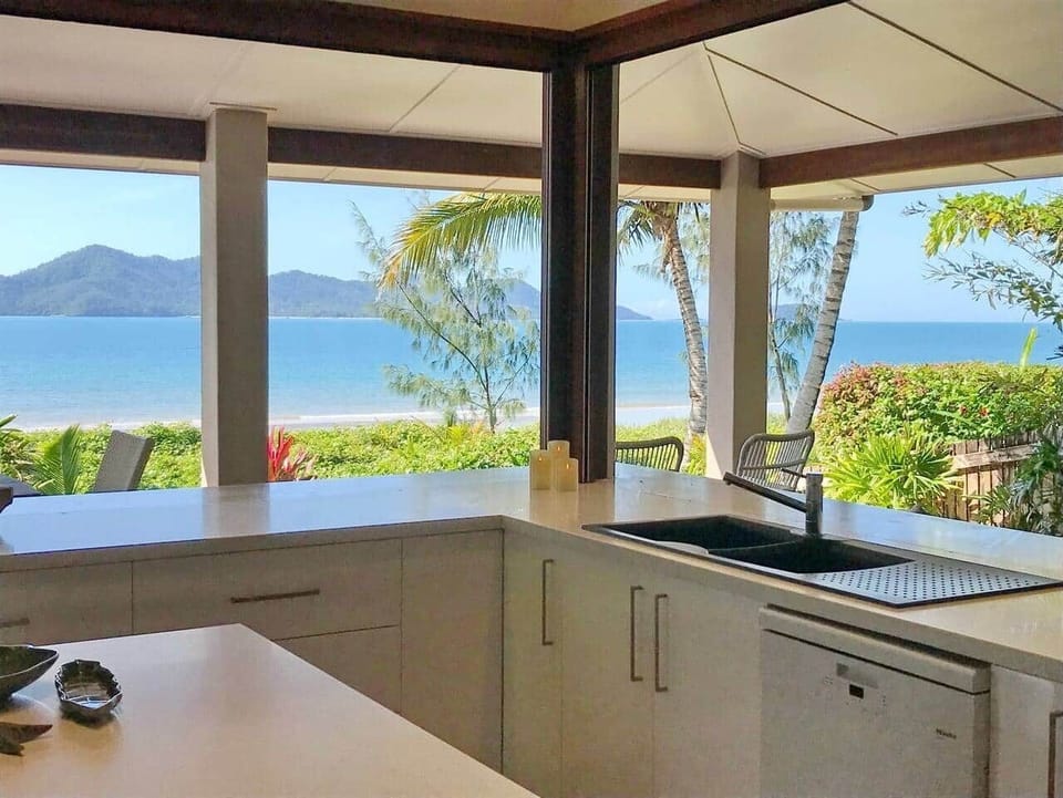 The Artist House - What a view to cook with.
