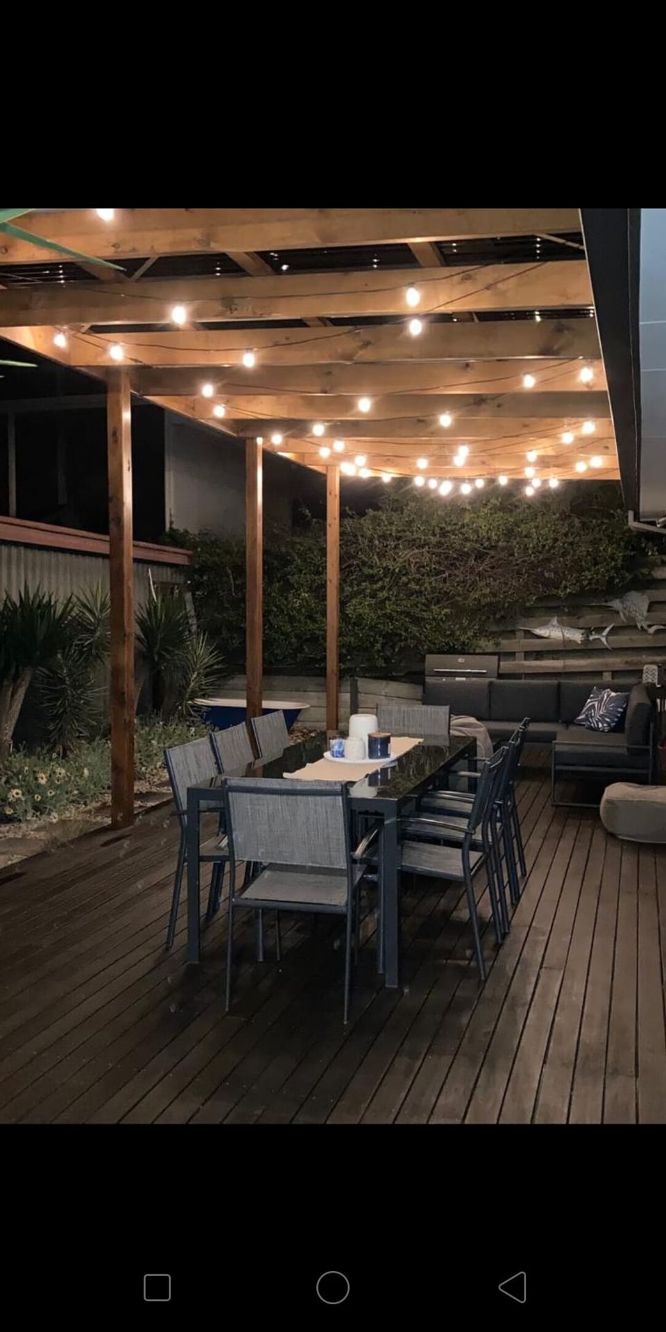 Outdoor dining