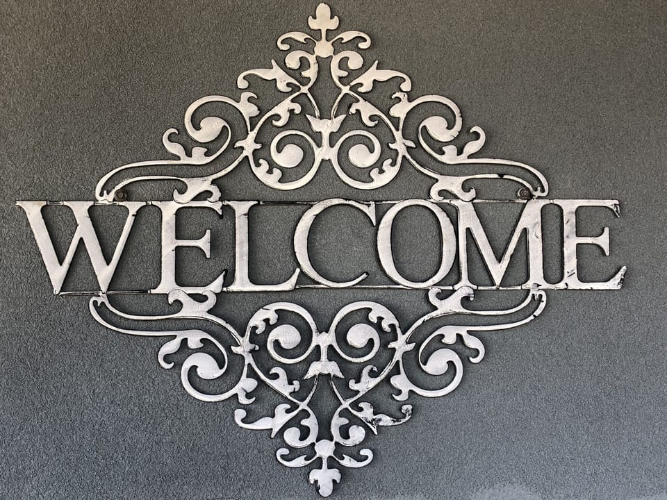Welcome! Relax, enjoy & live like a local