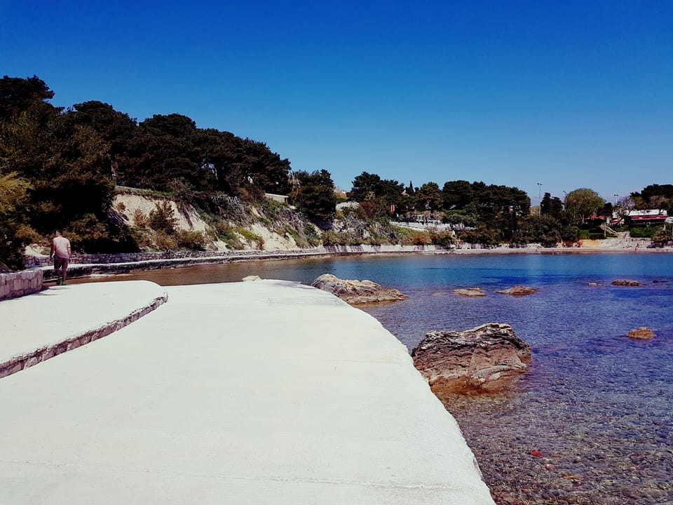 Firule beach-9 min from the app
