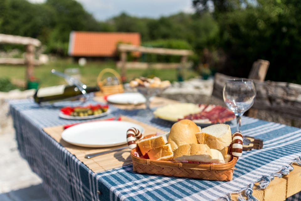Welcoming snack on terrace. 