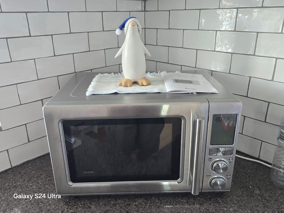 Breville Combiwave - Microwave, Air Fryer and Conventional Oven all in one.