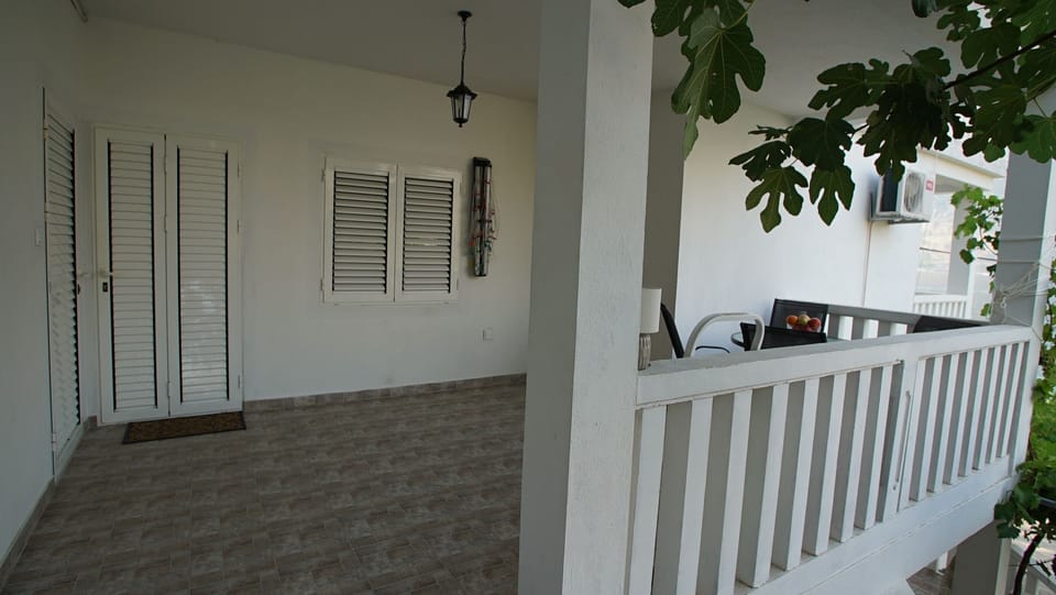 Entrance Apartment 45m2