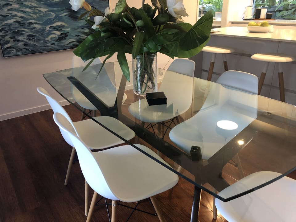 Indoor dinning