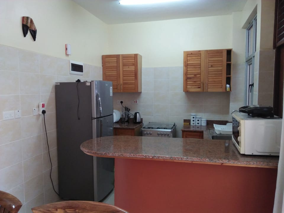 Fully equipped kitchen