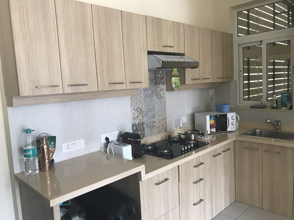 Kitchen with essentials 