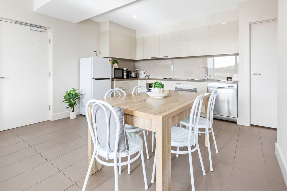 Dining Area/Kitchen 