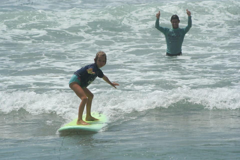 7 year old Ella ripping it up on the surfboard 