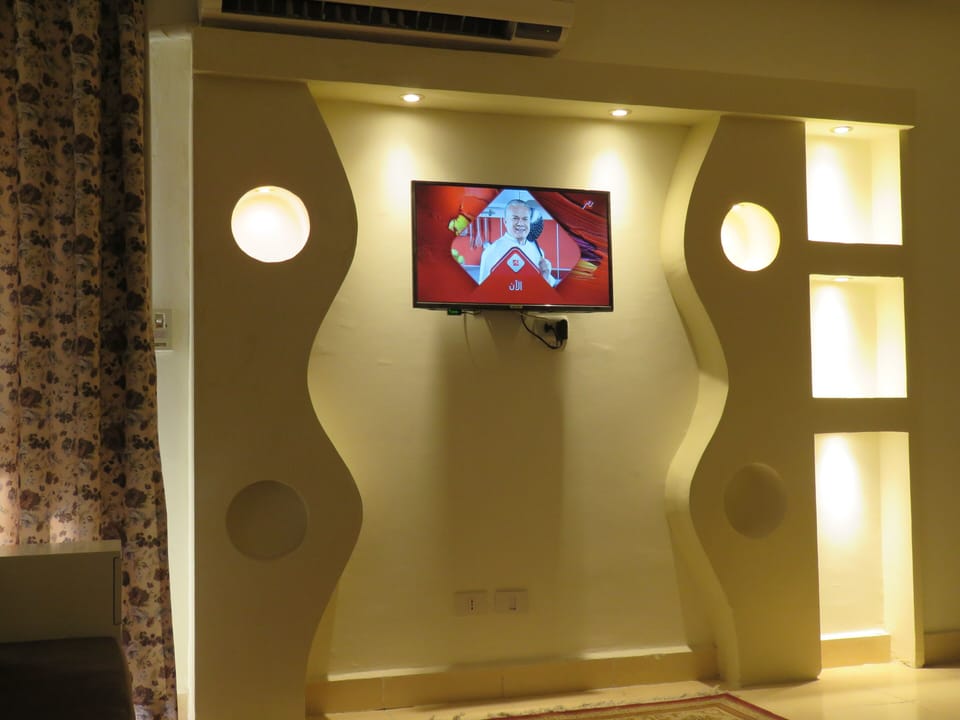 entertainment TV