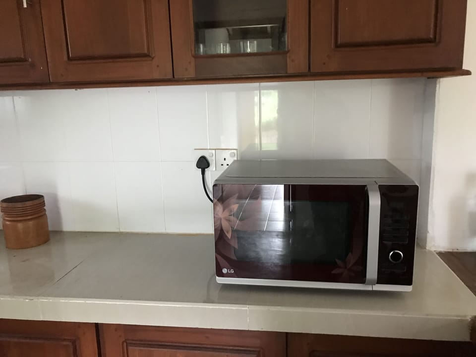 Microwave