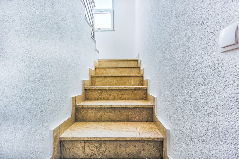 stairs leading to the apartment