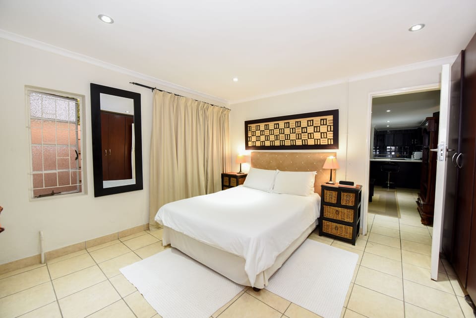 Tambotie : specious 1 bedroom cottage with private garden 