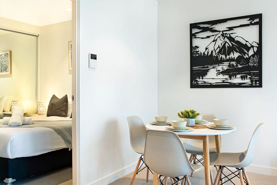 4 Seater Dining area