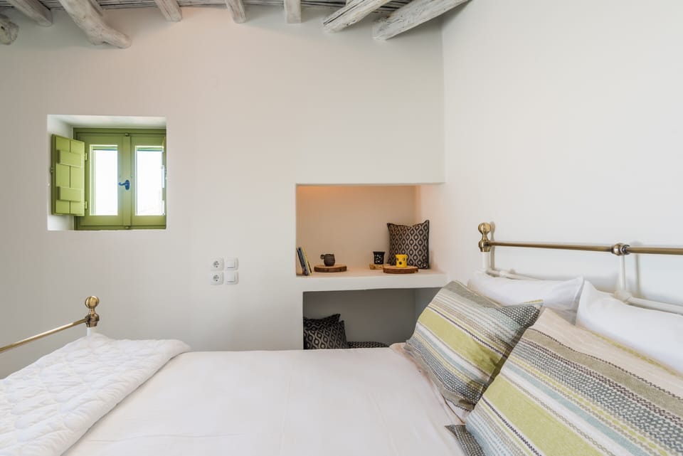 2nd master bedroom