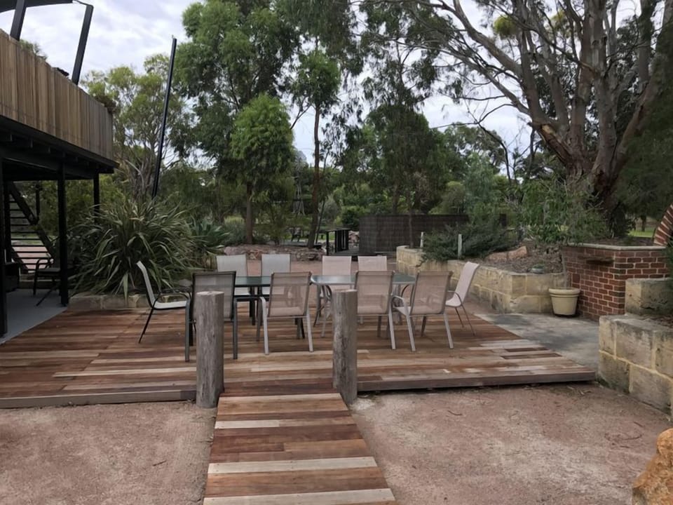 outside area 