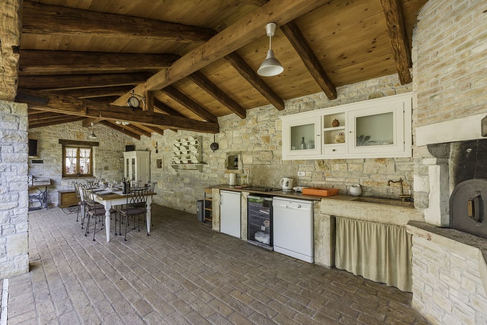 Summer kitchen
