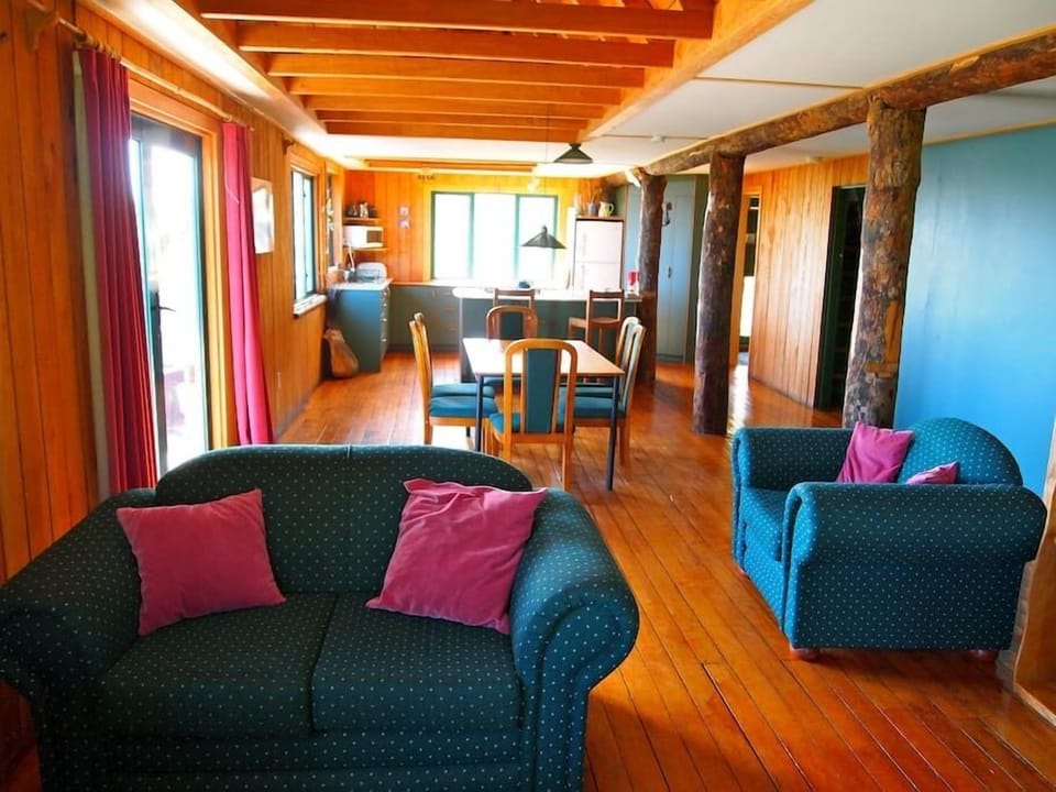 Open-plan kitchen, living and dining area