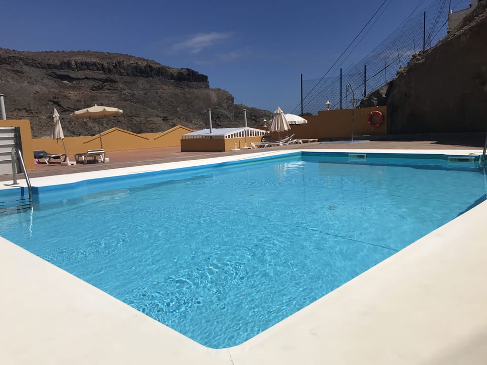 Heated Rooftop Pool