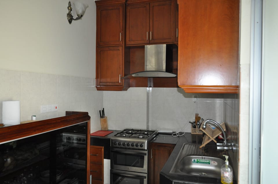 Kitchen side view 