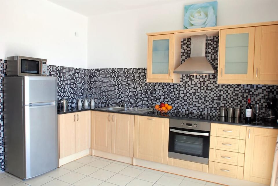 2nd fully fitted Kitchen