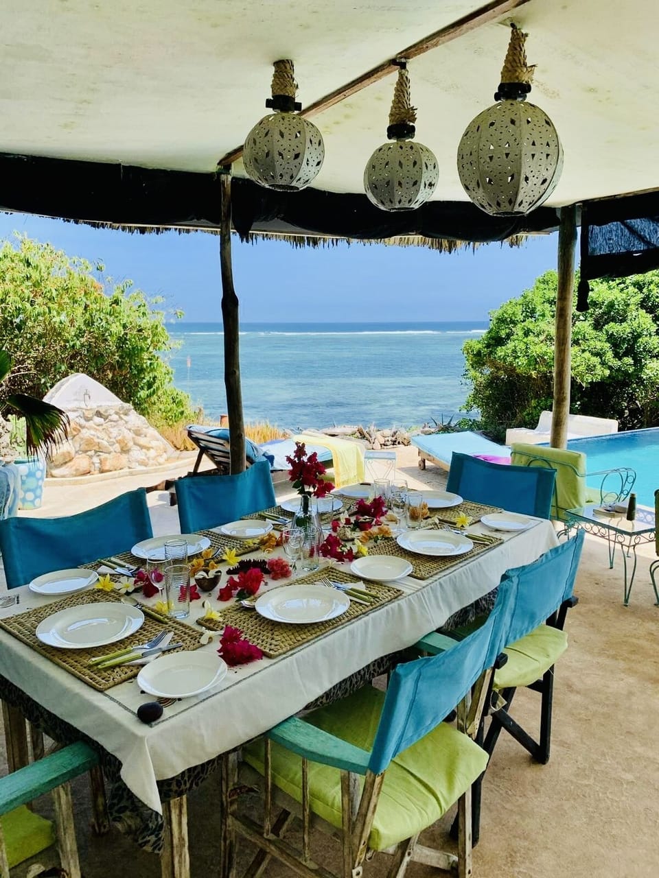Dining by the pool