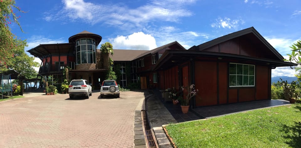 Sinurambi main building 