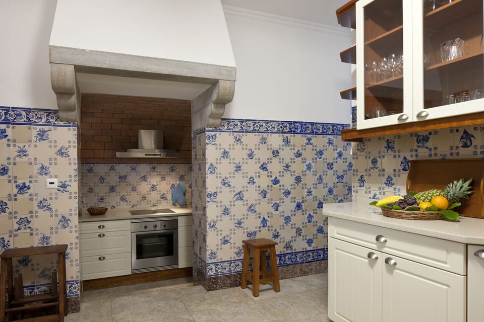 other side  kitchen