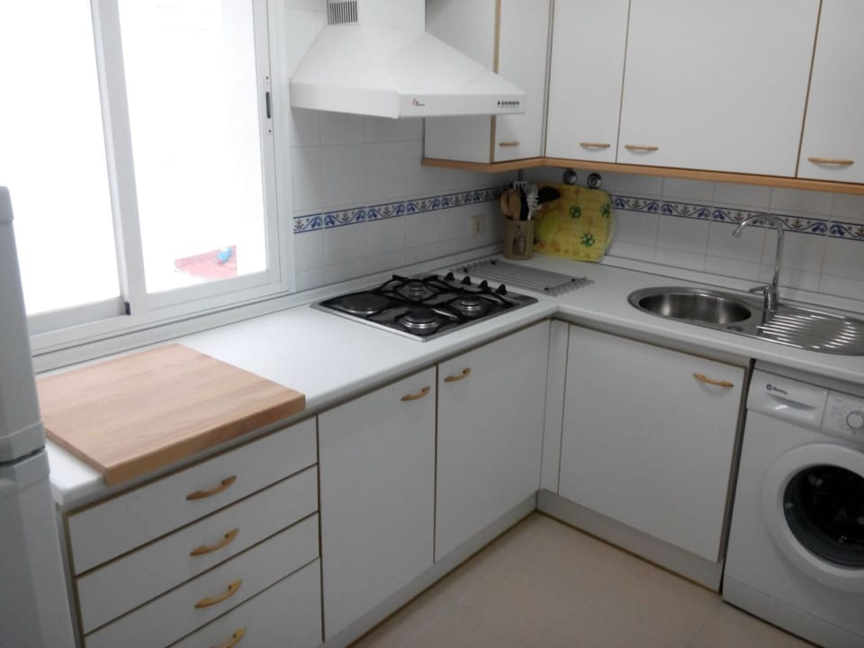 Well equipped self contained modern kitchen with window.
All  mod cons available