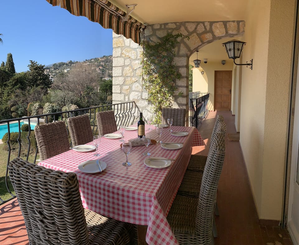 1st Floor Dining 