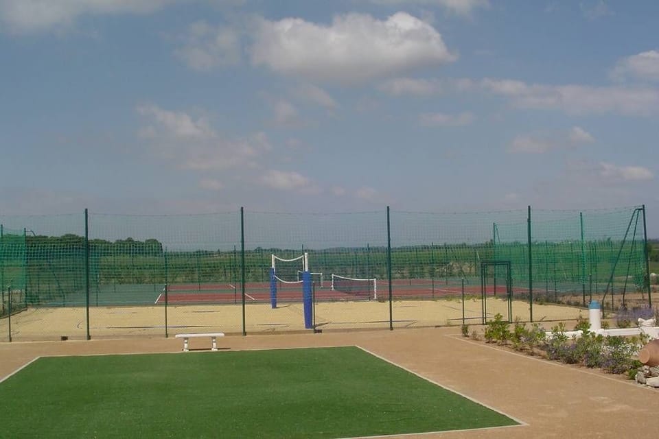 Sport court
