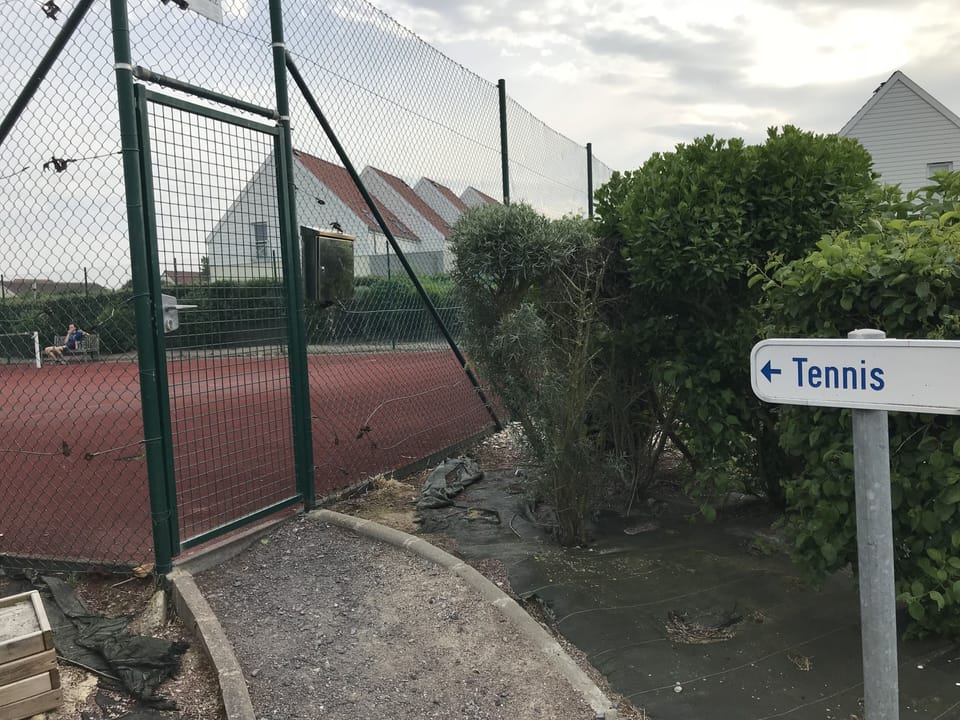 Sport court