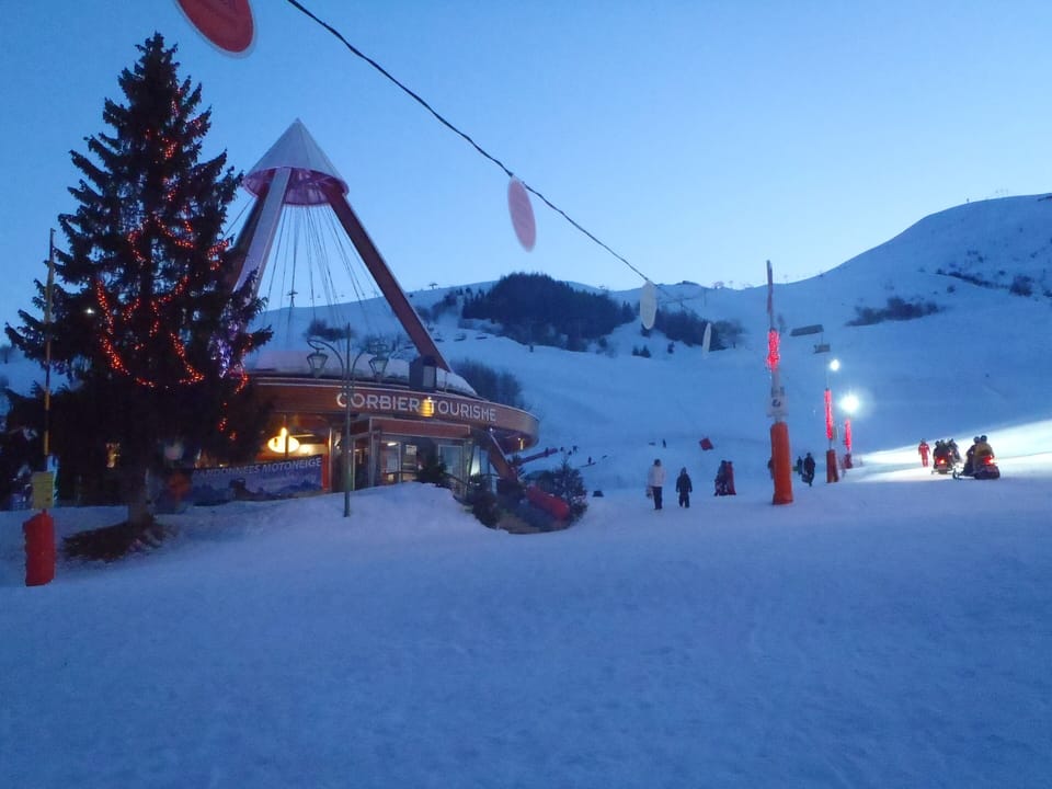 Snow and ski sports