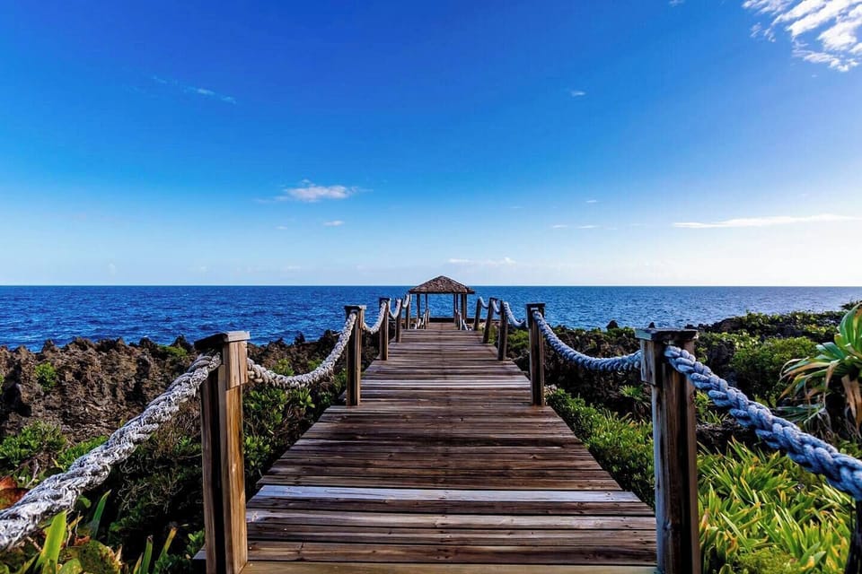 Walkway to the gazebo