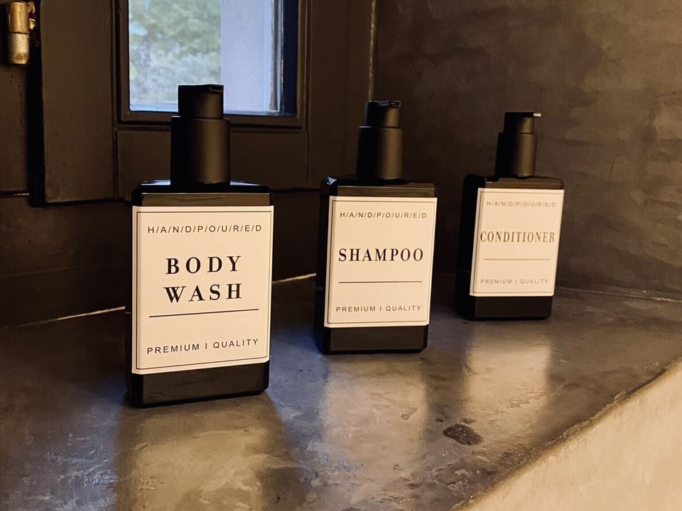 Bathroom amenities