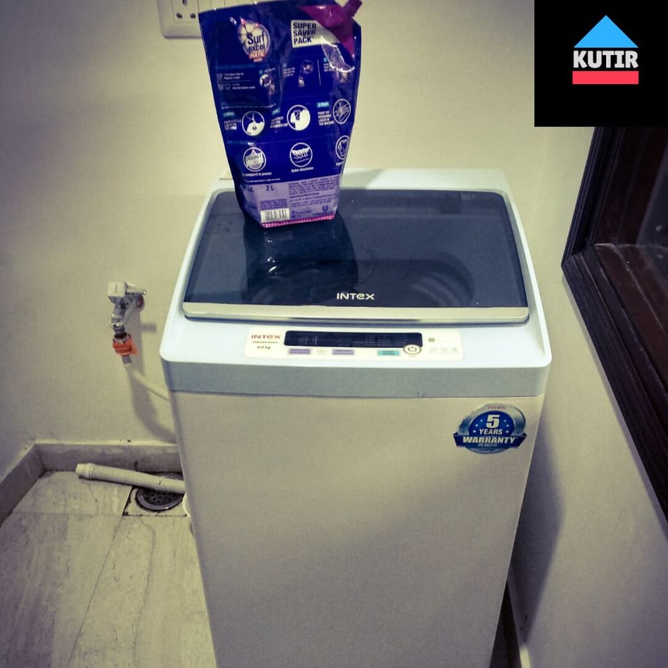WASHING MACHINE