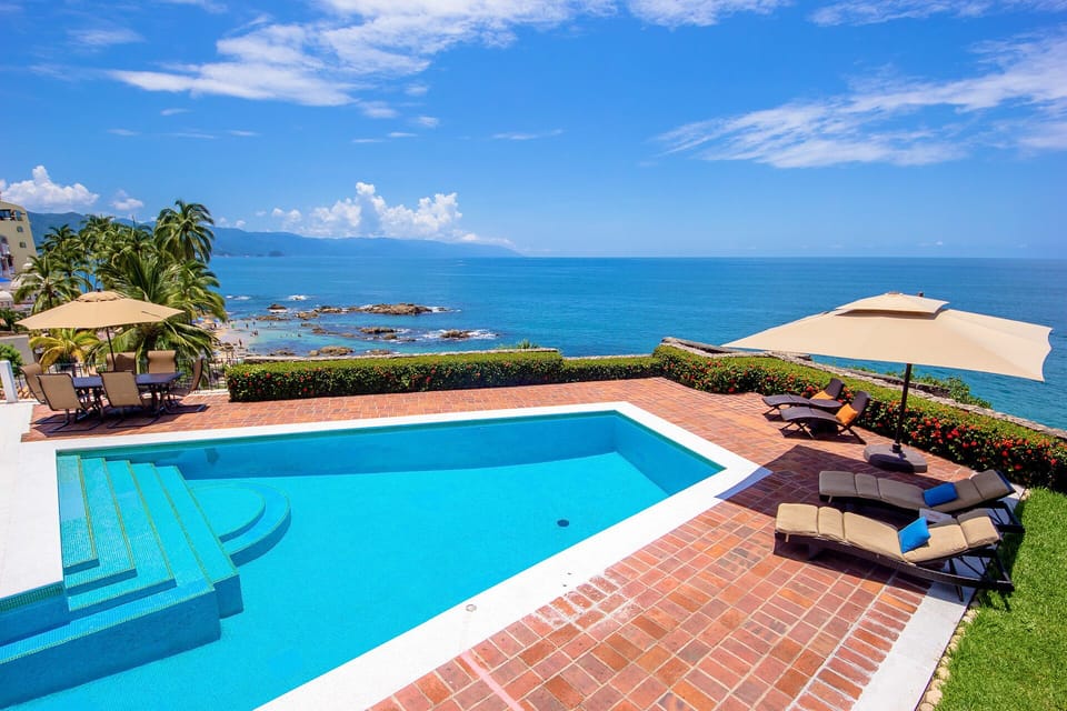 Private swimming pool
