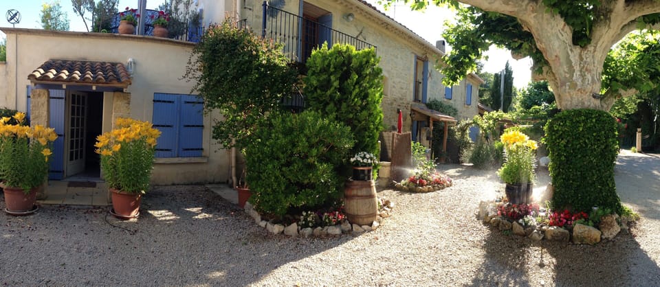 Mas Saint Antoine - Main Farmhouse block