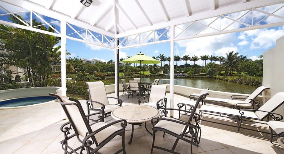 Patio over the central lake 