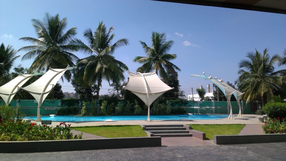 pool