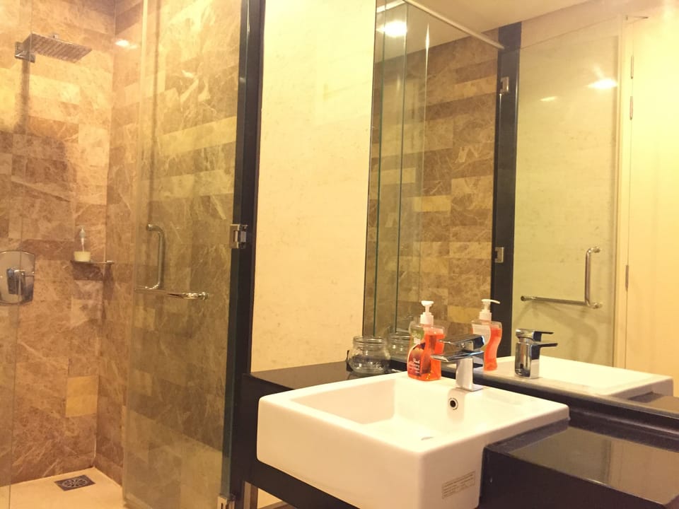 Master toilet with Rain Shower