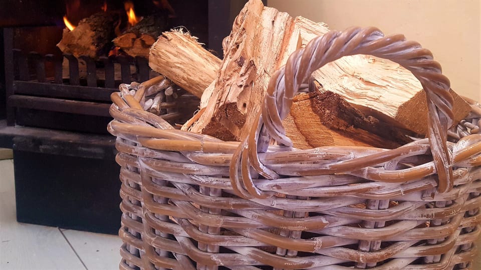 Firewood basket