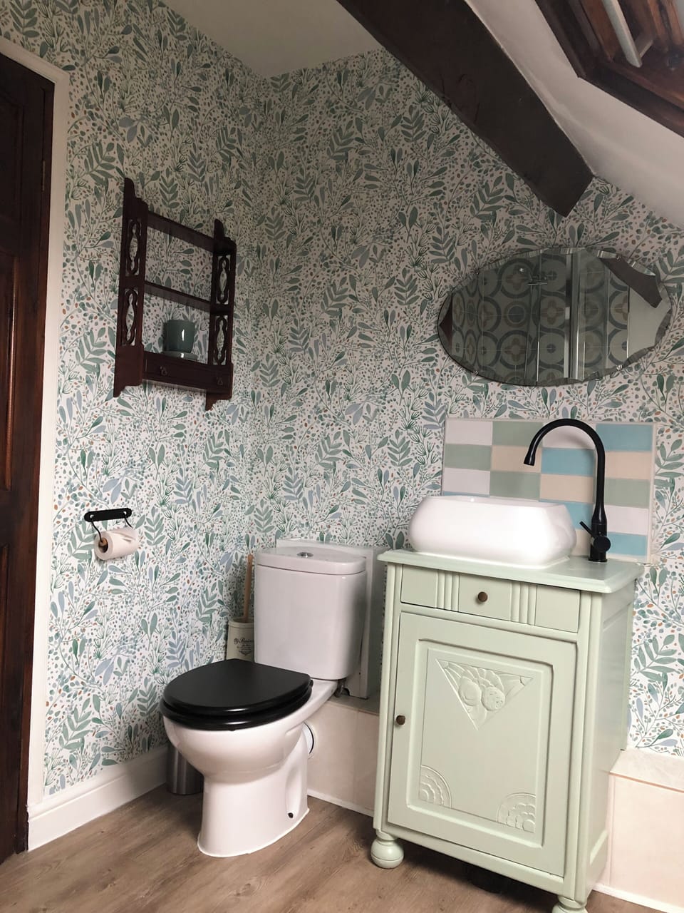 En-suite Bathroom