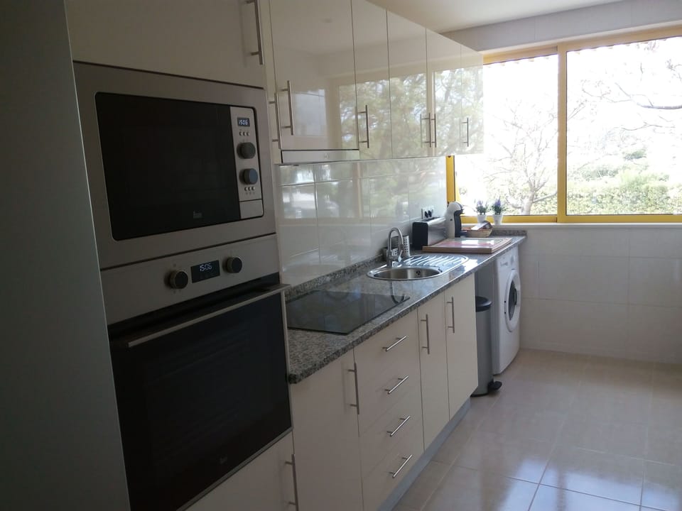 Kitchen. All high standard appliances