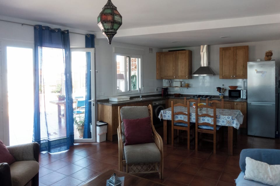 Living room/kitchen combined