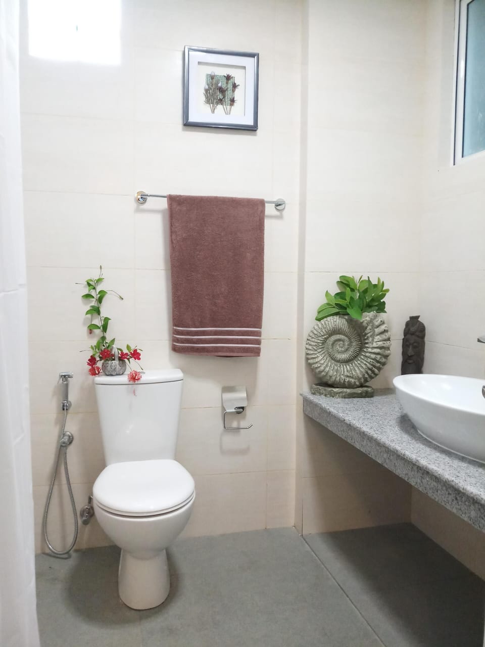 Tolet interior