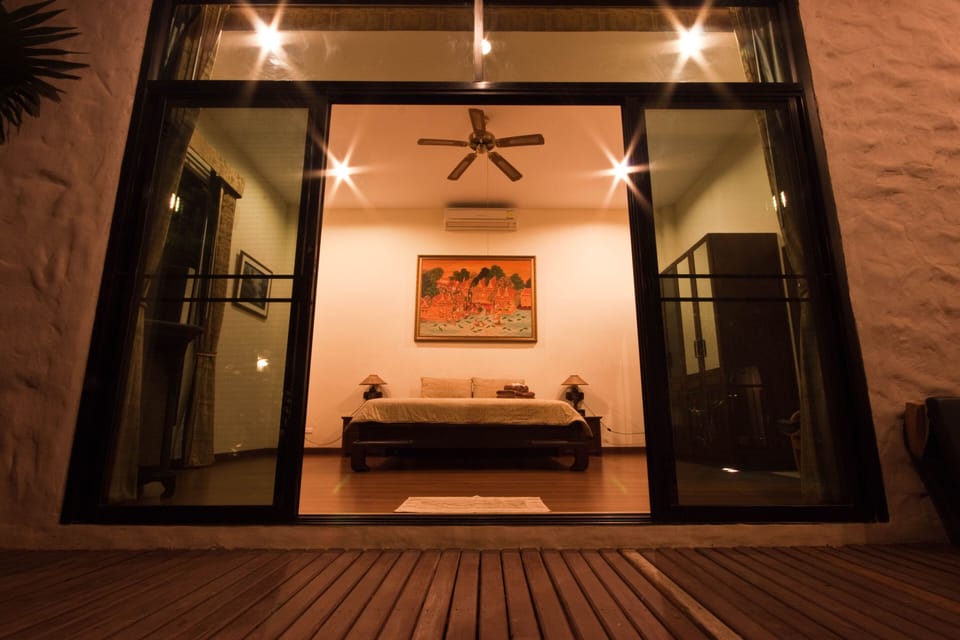2nd Bedroom.