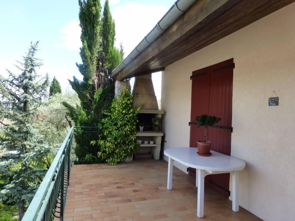 Terrace / Balcony