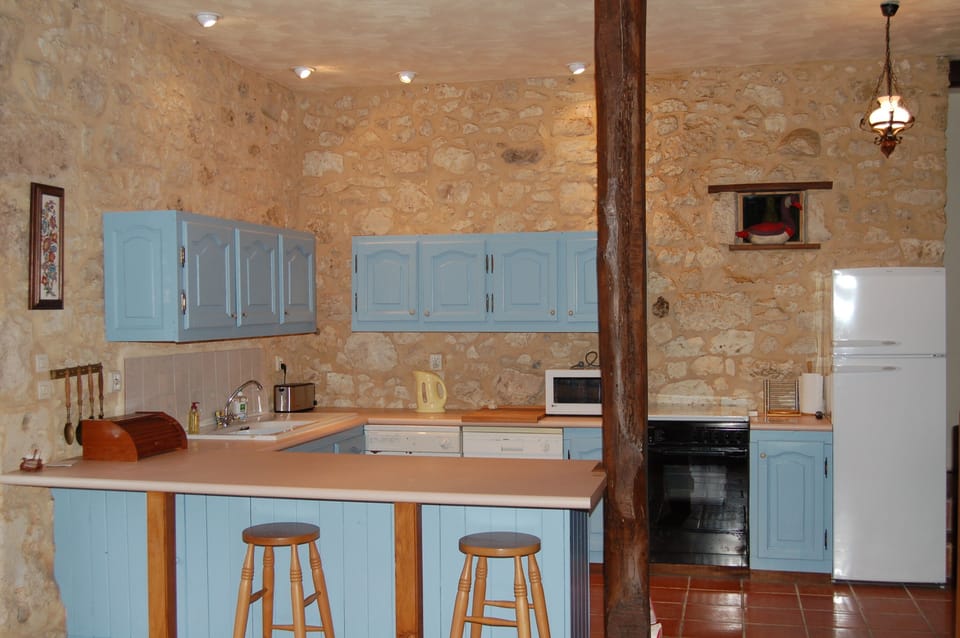 La Vieille Grange kitchen