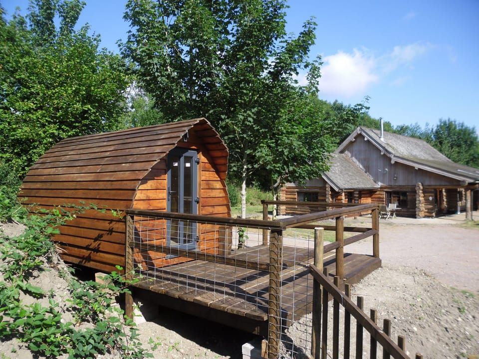 Glamping Pod 
